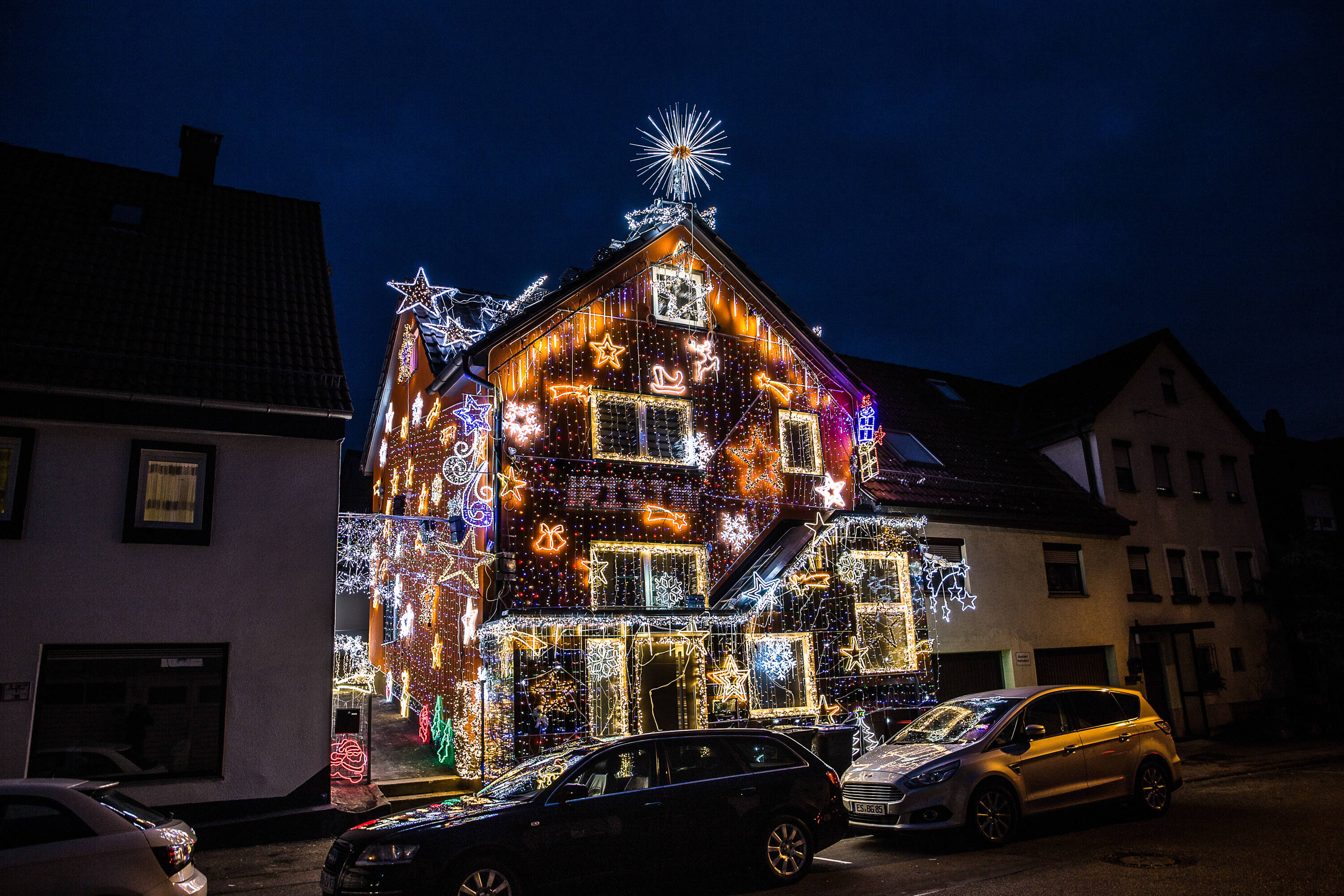 Klima-Chaoten schicken Drohbrief ans Weihnachtshaus! Klimaschützer werden immer radikaler!