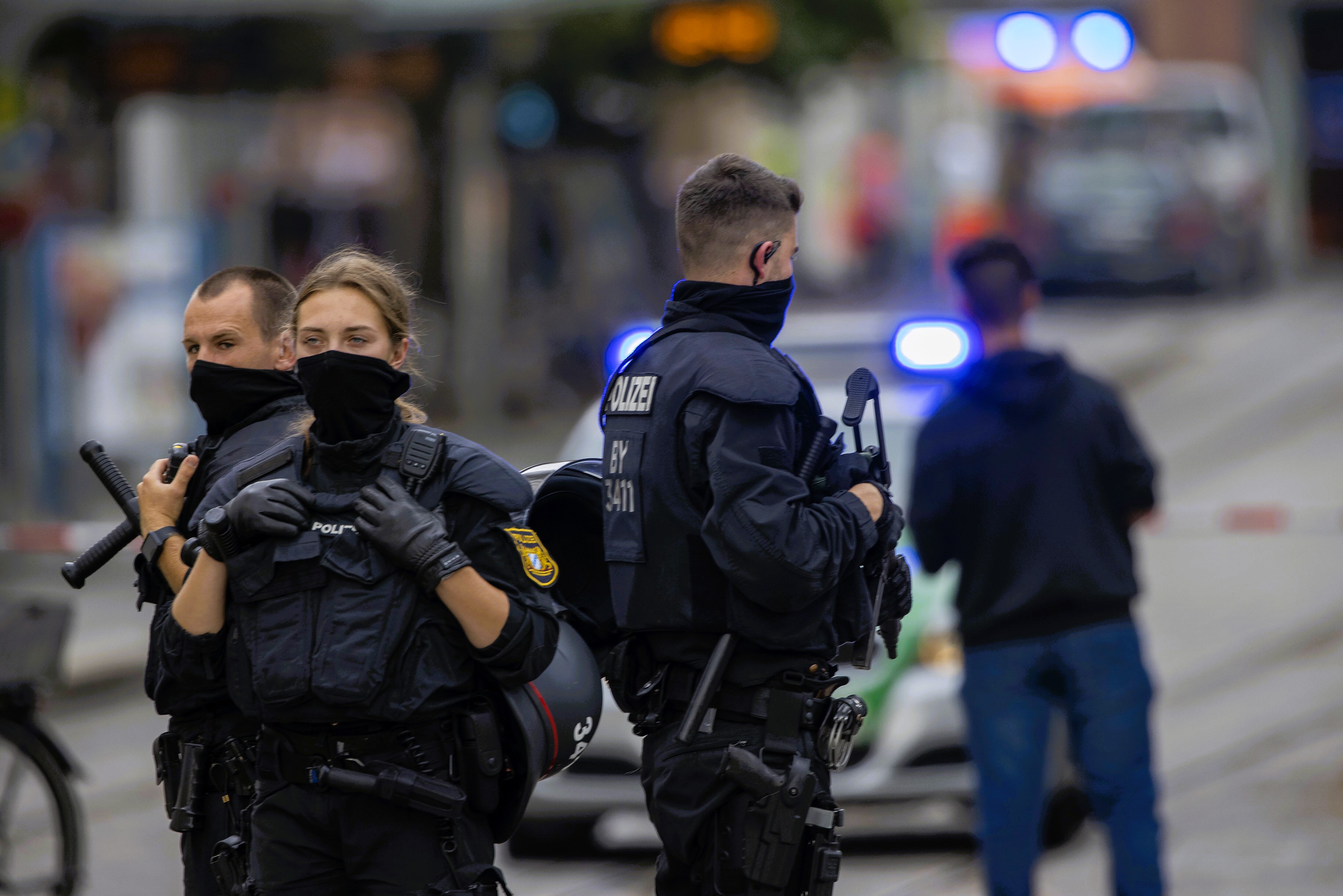 Reichsbürger schießt auf SEK-Mann! Razzia gerät außer Kontrolle!