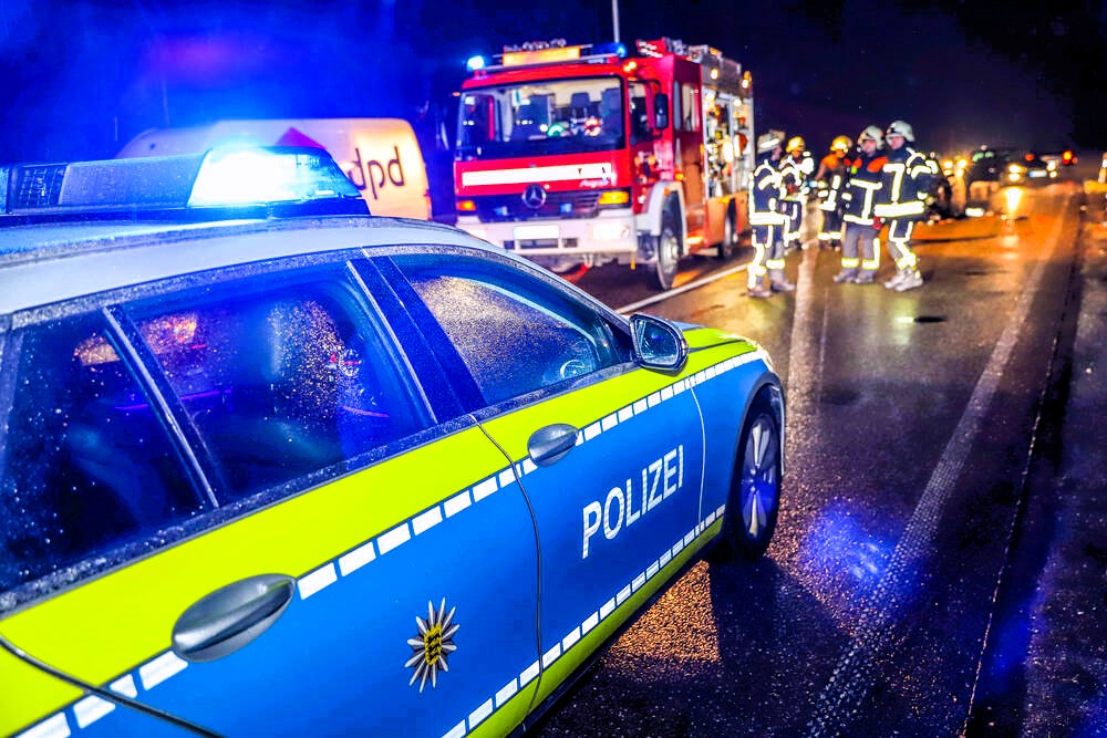 Vier Schüsse Treffen FDP-Politiker! Attentat schockt Deutschland - FDP-Mann hat Polizeischutz und wird versteckt