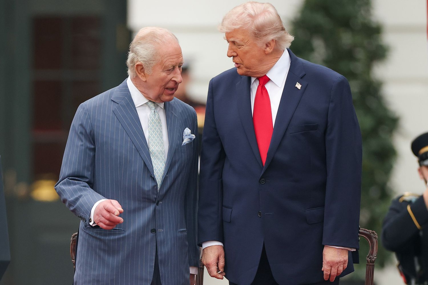 Trump Claims Distant Relation to King Charles — Now Eyeing Buckingham Palace!