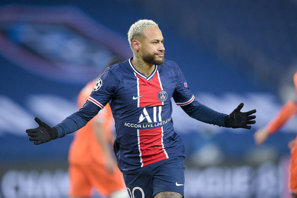 Top-Schiedsrichter stirbt nach einem Schlaganfall im Training! Tragische Meldung kurz vor der WM!