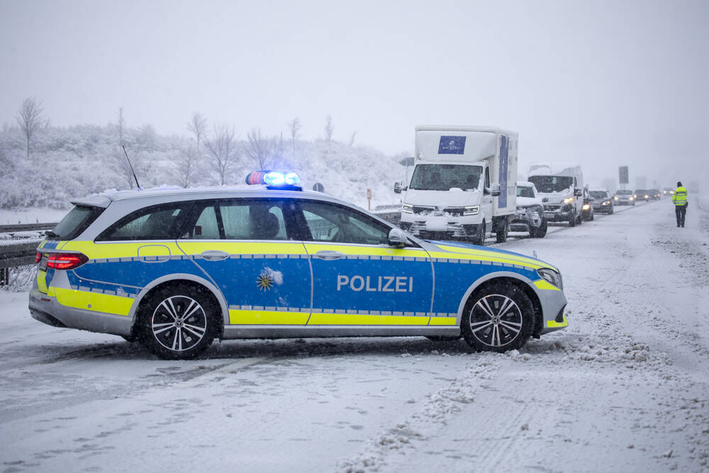 RÜCKREISE-STAU! ADAC warnt vor Rückreise-Chaos auf den Autobahnen - hier wird es besonders schlimm!