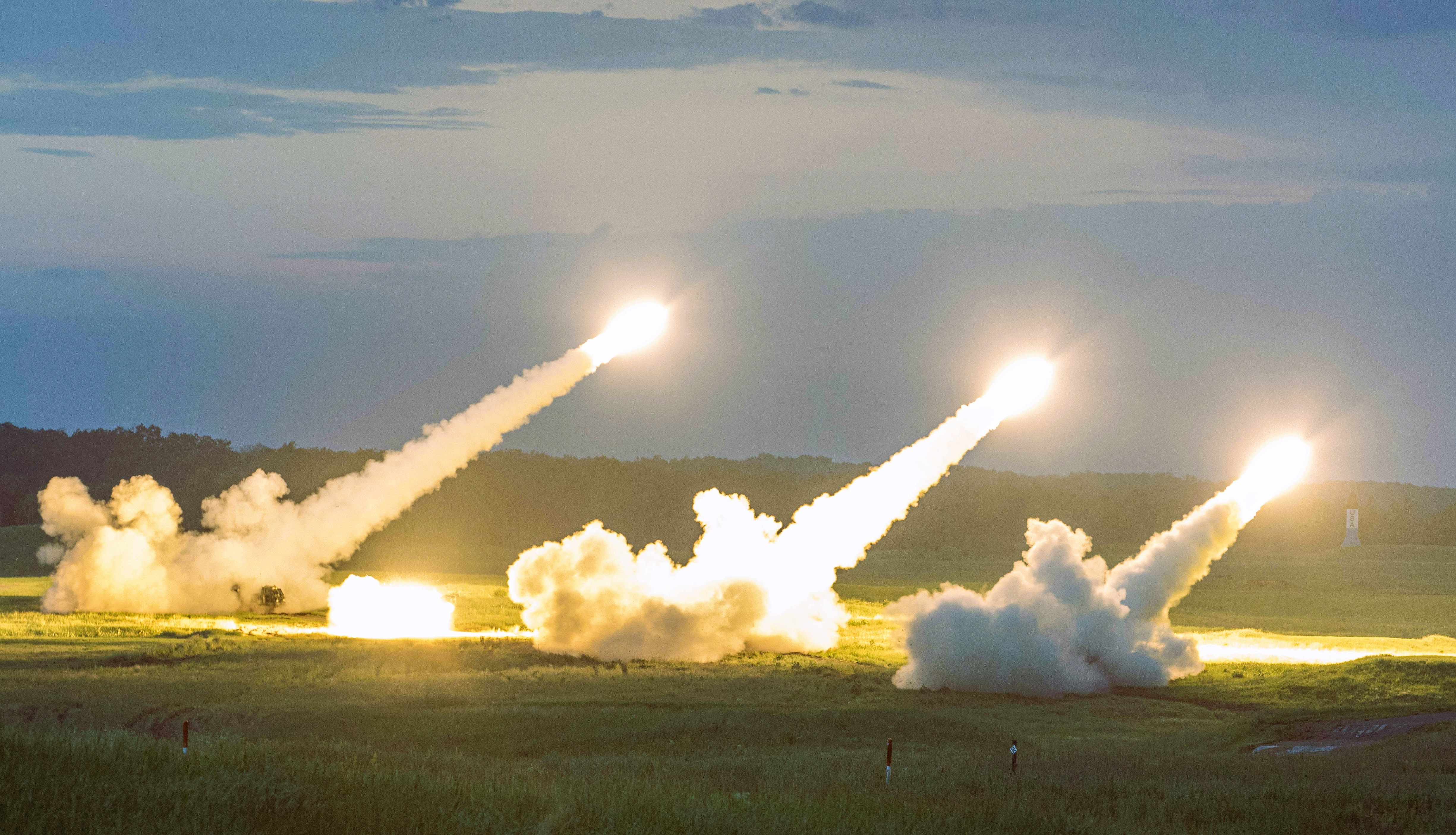 Deutschland schutzlos gegen Putins Raketen! Pistorius plant "Skyshield"! Schweden und Finnland schließen sich an